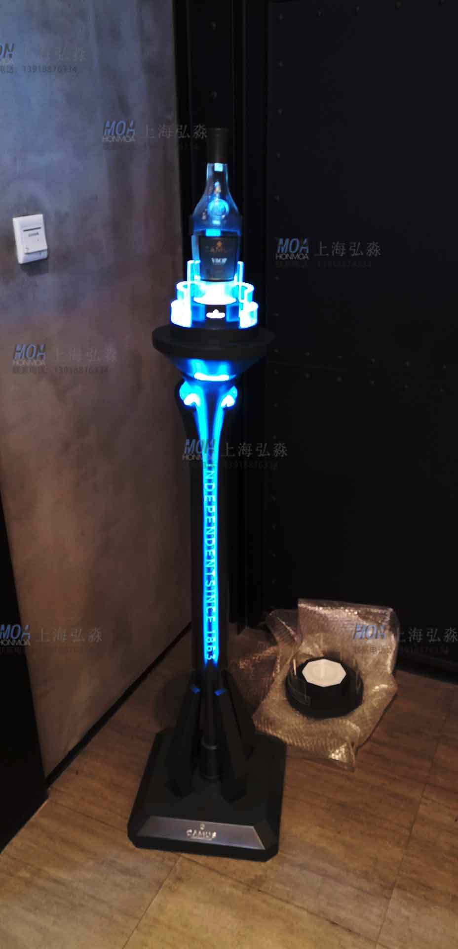 洋酒展示發(fā)光道具